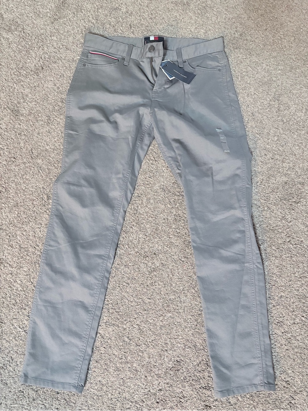 Tommy Hilfiger Women's Slim Gray Skinny Jeans